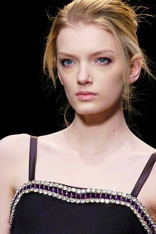Look 19